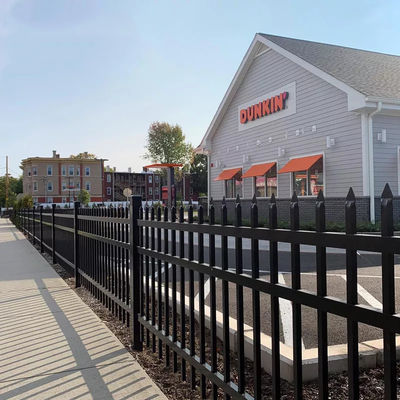 Siyah Çubuk Dekoratif Metal Kavramalı Demir Çit Panelleri 1.03m Yükseklik