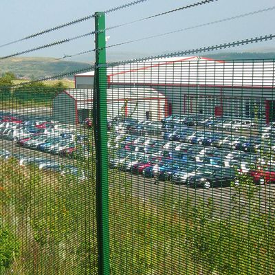 Yüksek güvenlik ağı 4.5 mm Yeşil Anti tırmanış çit Elektronik alarm sistemi ile