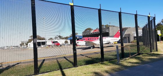 Yüksek güvenlik 358 tırmanma karşıtı çit panelleri 3.5 mm 4.0 mm