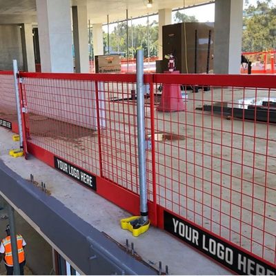 Geniş Tabanlı Kenar Koruma Bariyeri Artırılmış Stabilite Rüzgarda Devrilmeyi Önler