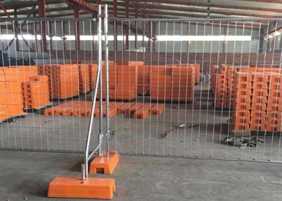 Elektrikli Galvanizli Çelik 2.1*2.9m Geçici Güvenlik Çit 70*150mm Mesh